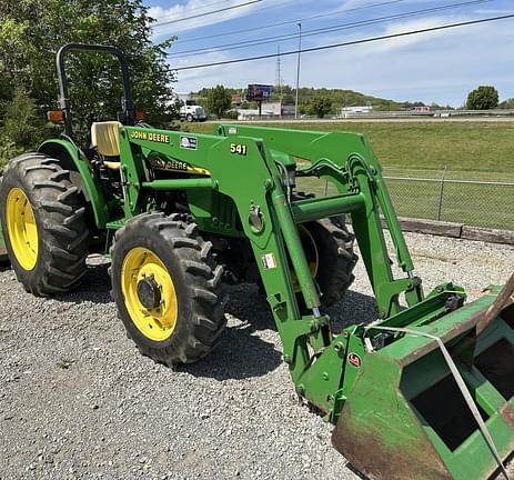 Image of John Deere 5310 equipment image 2