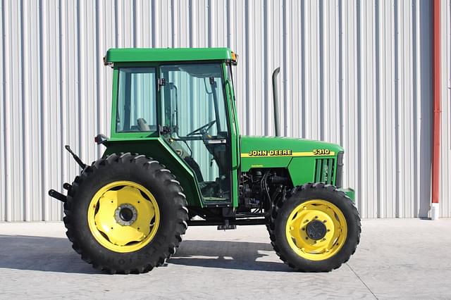 Image of John Deere 5310 equipment image 4