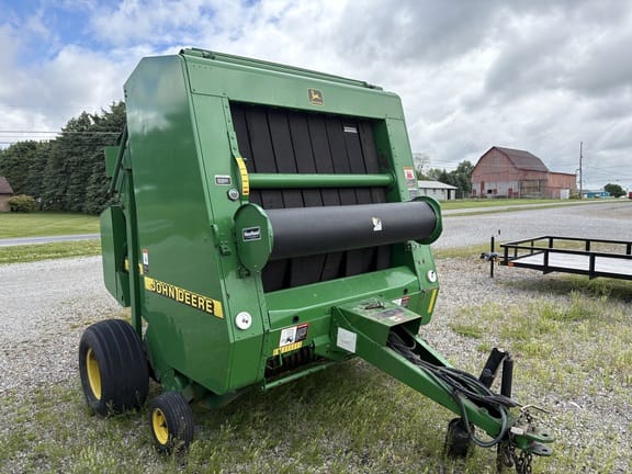 2000 John Deere 566 Equipment Image0
