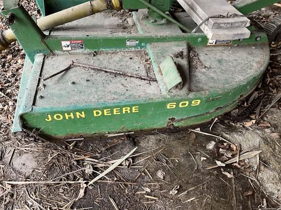 Image of John Deere 609 equipment image 4