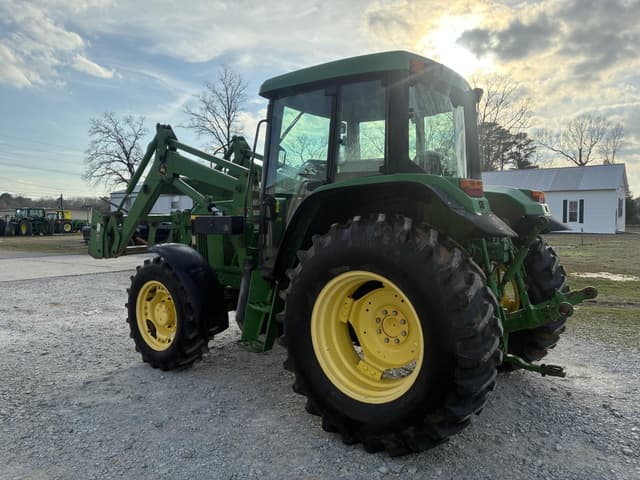 Image of John Deere 6110 equipment image 2