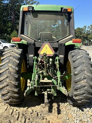 Image of John Deere 6110 equipment image 2