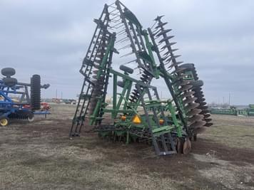 Main image John Deere 637