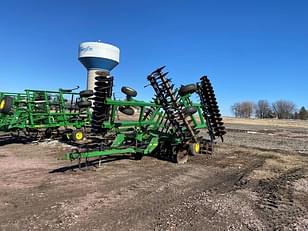 Main image John Deere 637 3