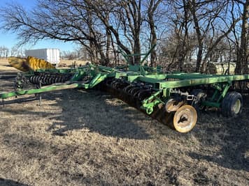 Main image John Deere 637
