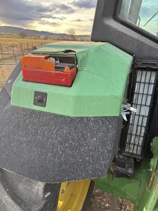 Image of John Deere 6410 equipment image 4