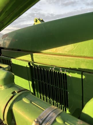 Image of John Deere 6410 equipment image 3