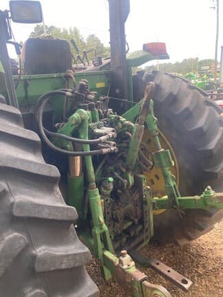 Image of John Deere 6410 equipment image 4
