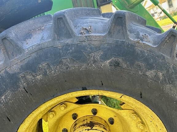 Image of John Deere 6410 equipment image 4