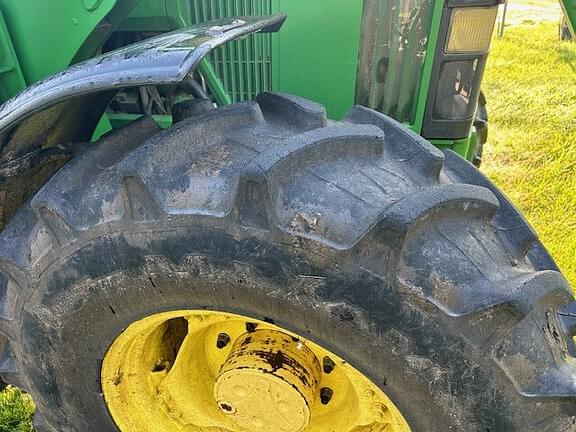 Image of John Deere 6410 equipment image 3