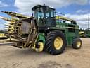 2000 John Deere 6650 Image