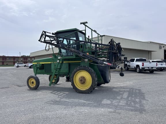 Image of John Deere 6700 equipment image 4
