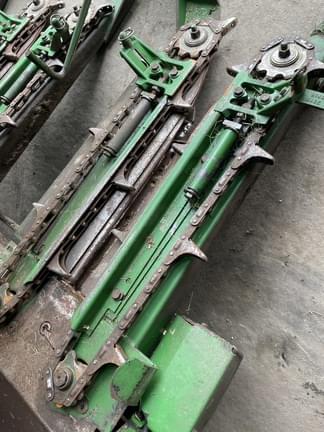 Image of John Deere 693 equipment image 2