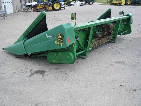 Image of John Deere 693 equipment image 3