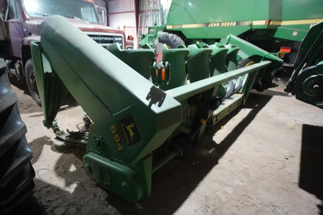 Image of John Deere 694 equipment image 3