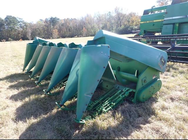 Image of John Deere 694 equipment image 1
