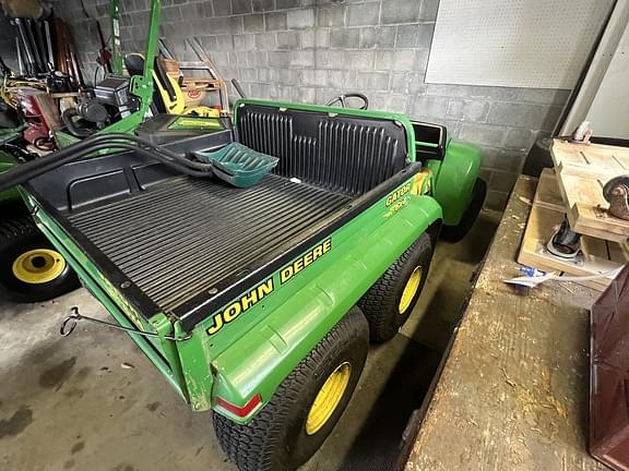 Image of John Deere Gator 6x4 equipment image 2