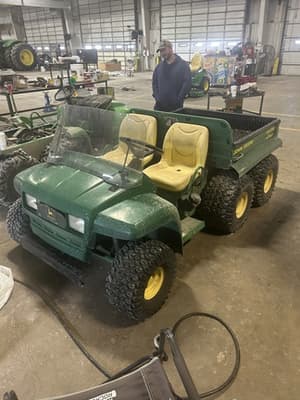 2000 John Deere Gator 6x4 Image