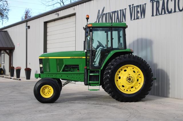 Image of John Deere 7410 equipment image 4