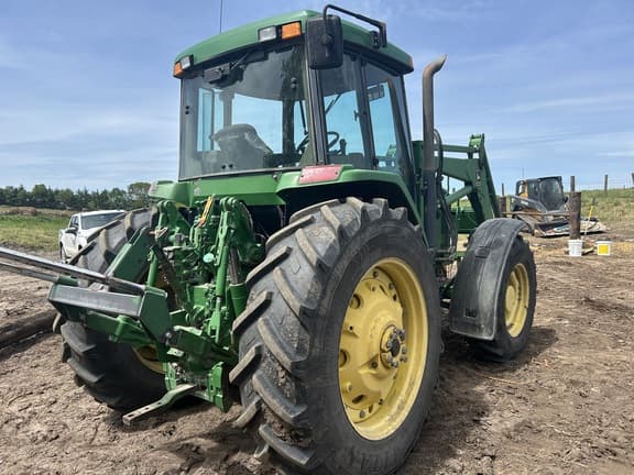 Image of John Deere 7410 equipment image 2