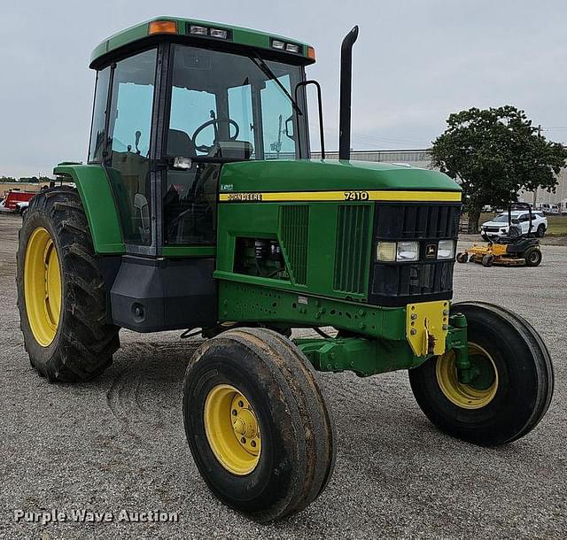 Image of John Deere 7410 equipment image 2