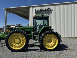 Main image John Deere 7510 1