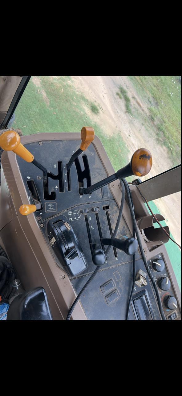 Image of John Deere 7610 equipment image 4