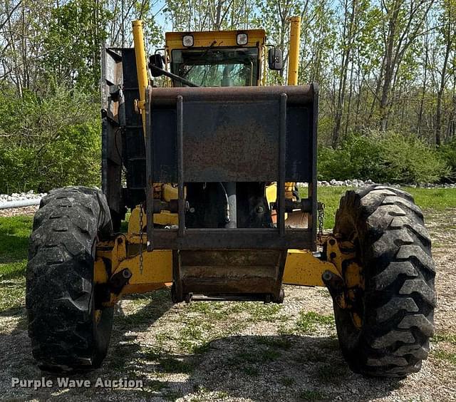 Image of John Deere 770CH equipment image 1