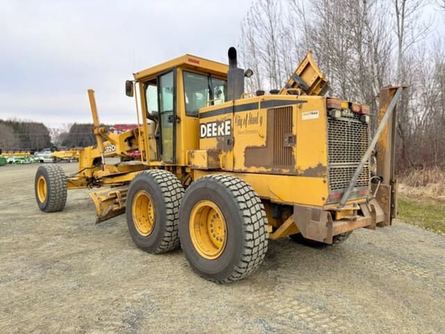 Image of John Deere 772CH equipment image 4