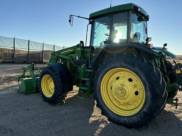 Image of John Deere 7810 equipment image 4