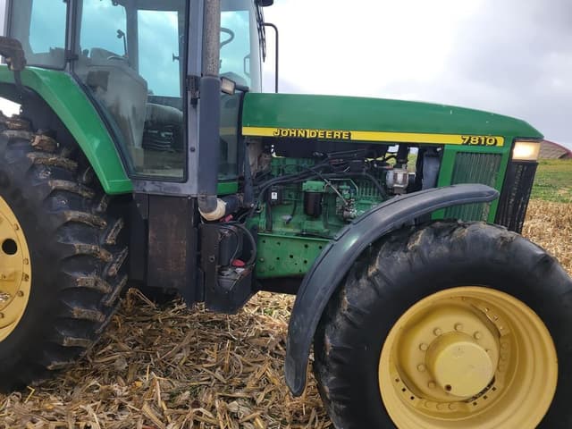Image of John Deere 7810 equipment image 4