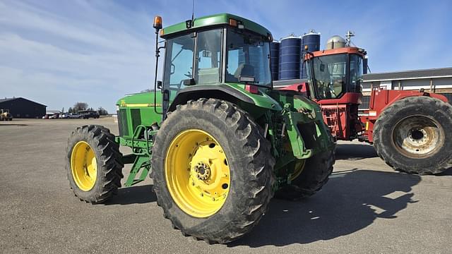 Image of John Deere 7810 equipment image 2