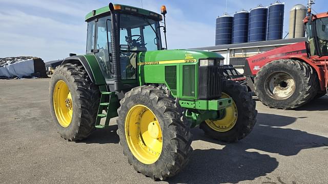 Image of John Deere 7810 equipment image 4