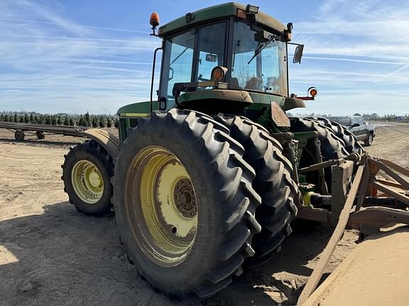 Image of John Deere 7810 equipment image 2