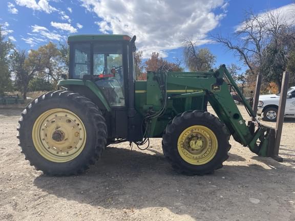 Image of John Deere 7810 equipment image 4