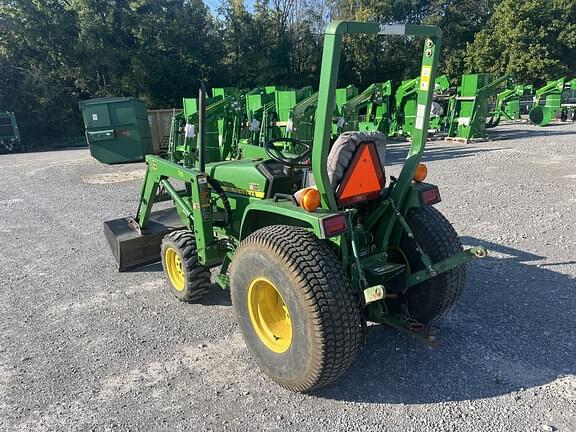 Image of John Deere 790 equipment image 3