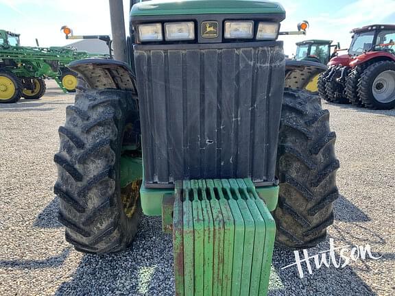 Image of John Deere 8110 equipment image 2