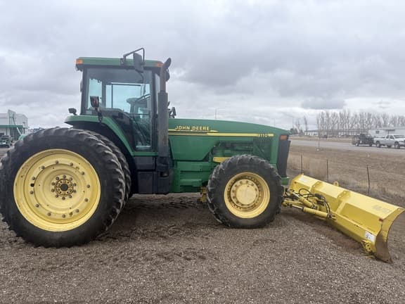Image of John Deere 8110 equipment image 4