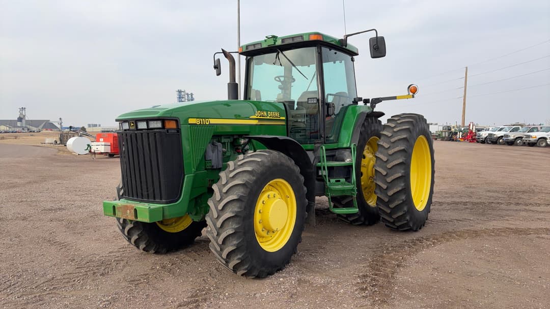 Image of John Deere 8110 Primary image