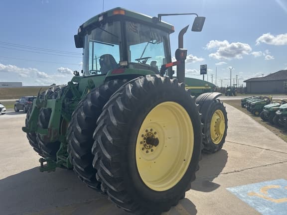 Image of John Deere 8310 equipment image 4