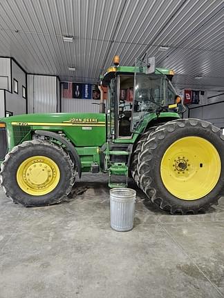 Image of John Deere 8310 equipment image 2