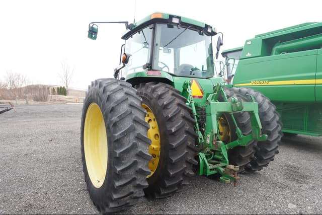 Image of John Deere 8310 equipment image 2