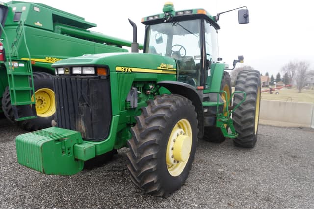 Image of John Deere 8310 equipment image 1