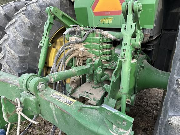 Image of John Deere 8310 equipment image 2