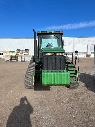 Image of John Deere 8400T equipment image 1
