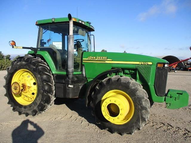 Image of John Deere 8410 equipment image 1