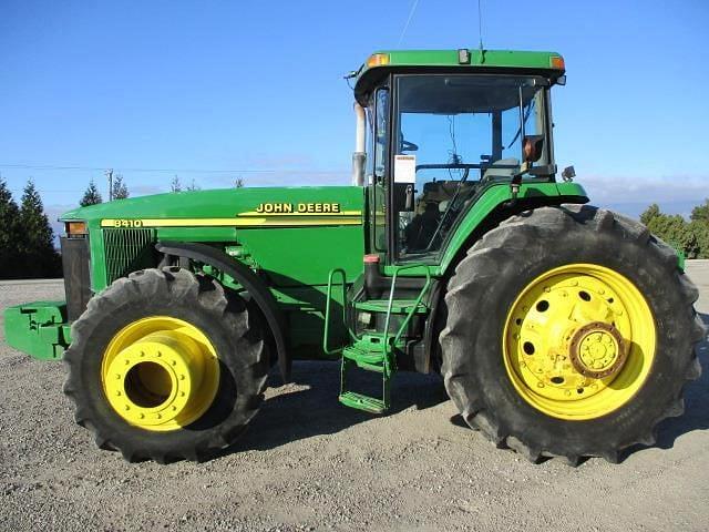 Image of John Deere 8410 equipment image 2