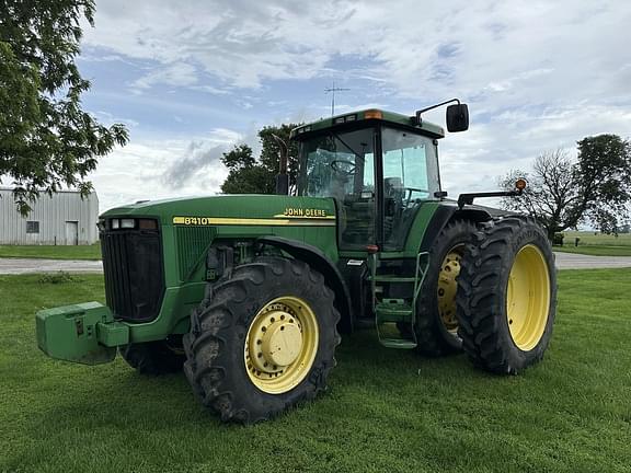 Image of John Deere 8410 Primary image