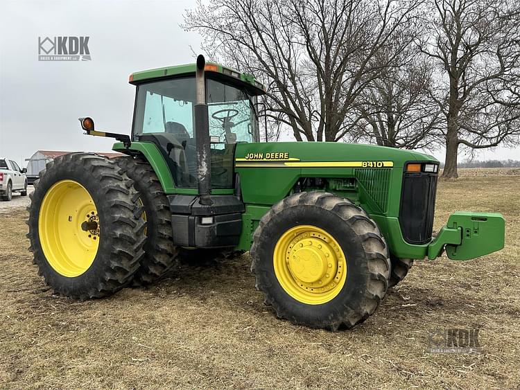 2000 John Deere 8410 Equipment Image0