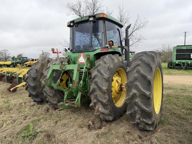 Image of John Deere 8410 equipment image 2